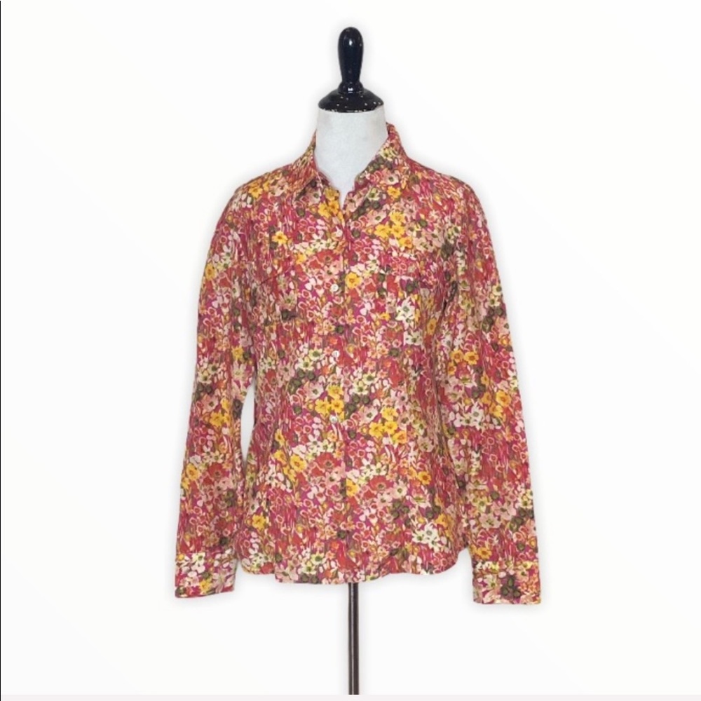 Tommy Bahama Relax Floral button-down Size XS